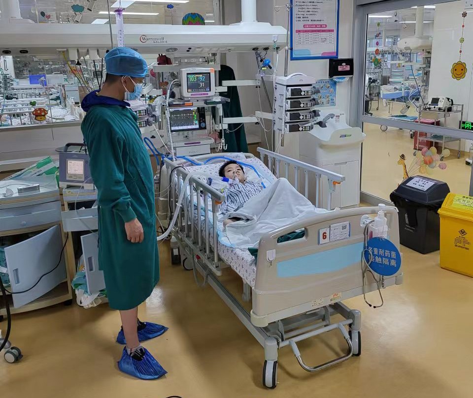 白山跨省救护车出租公司