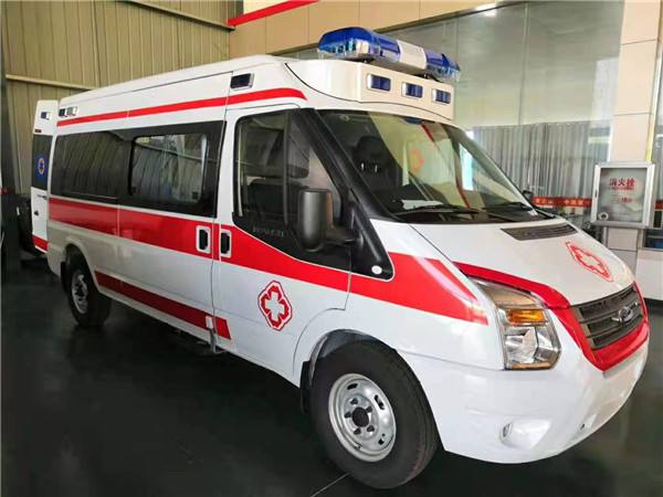 白山福特V362救护车