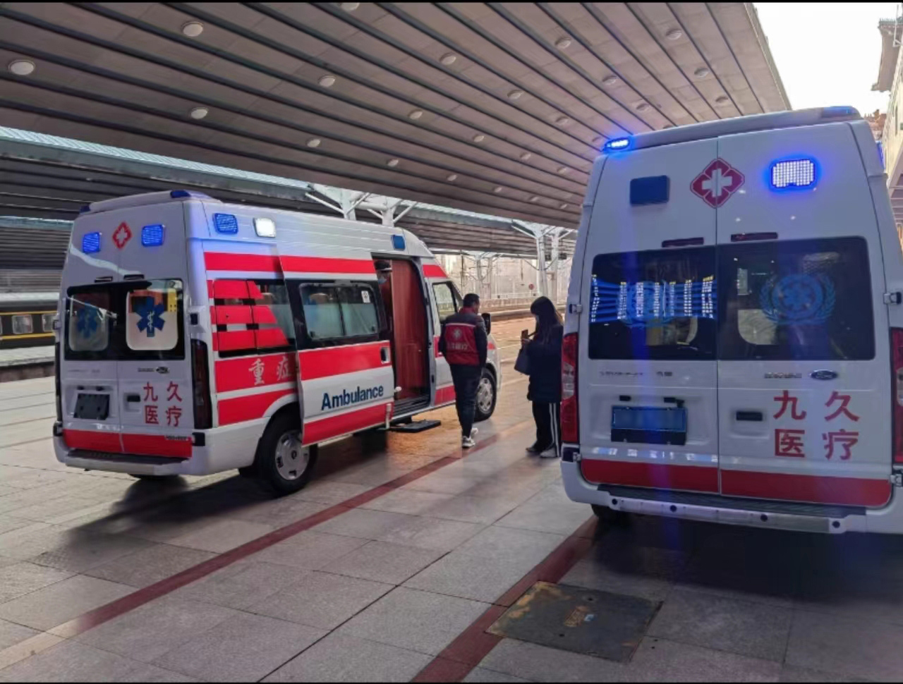 白山救护车长途转运